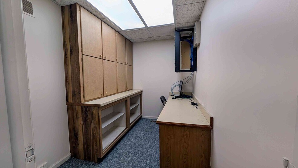 More Photos Of 2227 Chapline St, Wheeling Office For Lease