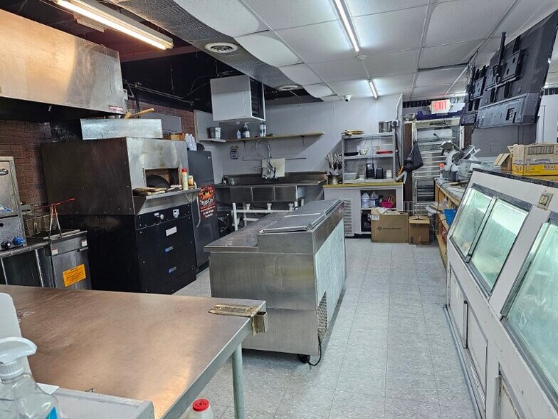 More Photos Of 101 W 4th St, Jamestown General Retail For Sale