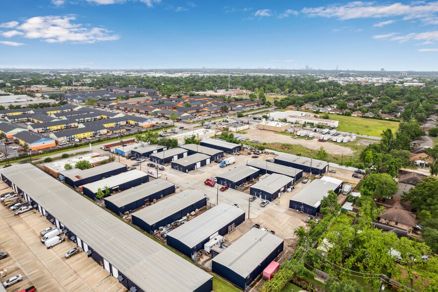 Primary Photo Of 4041-4071 Hollister Rd, Houston Warehouse For Lease