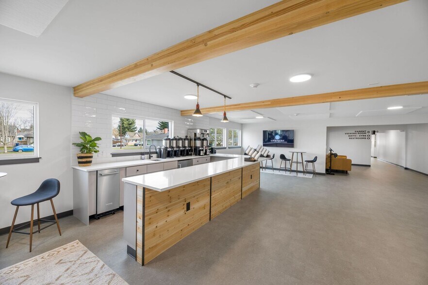 More Photos Of 1607 4th St, Marysville Specialty For Sale