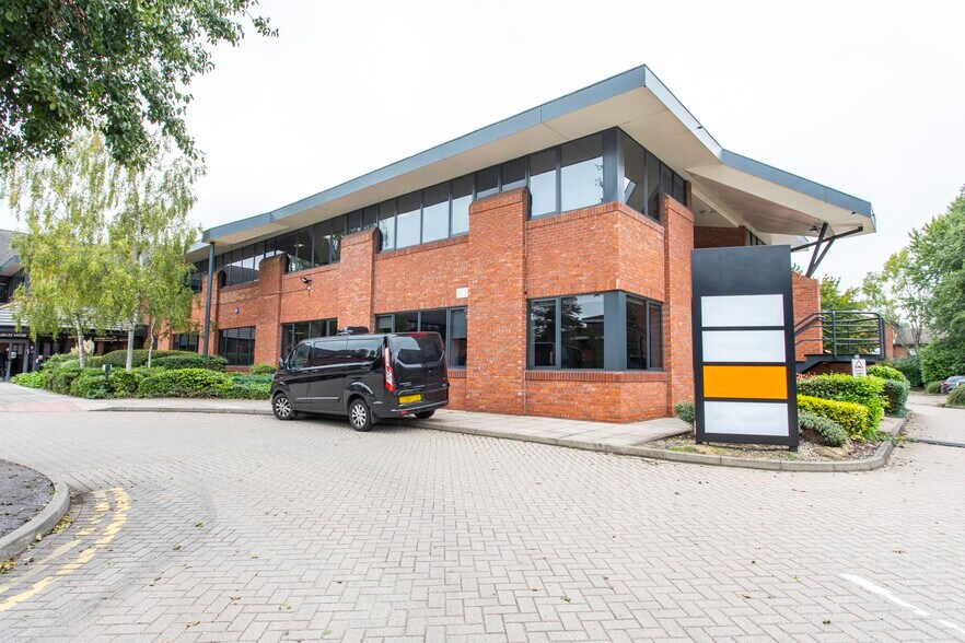 More Photos Of Third Ave, Marlow Coworking Space