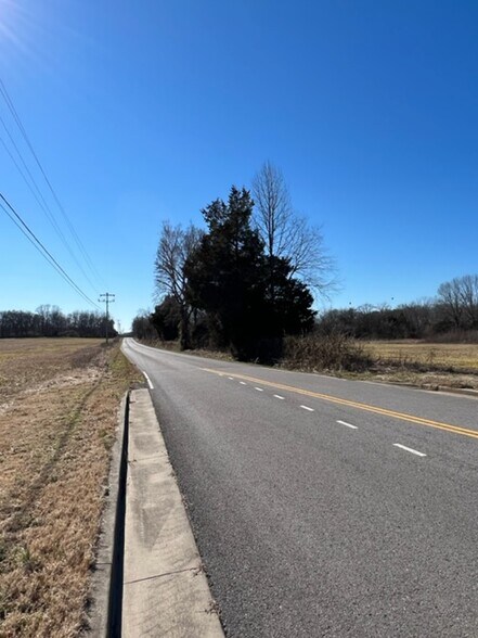 More Photos Of 4492 Old Salem Rd, Rockvale Land For Sale