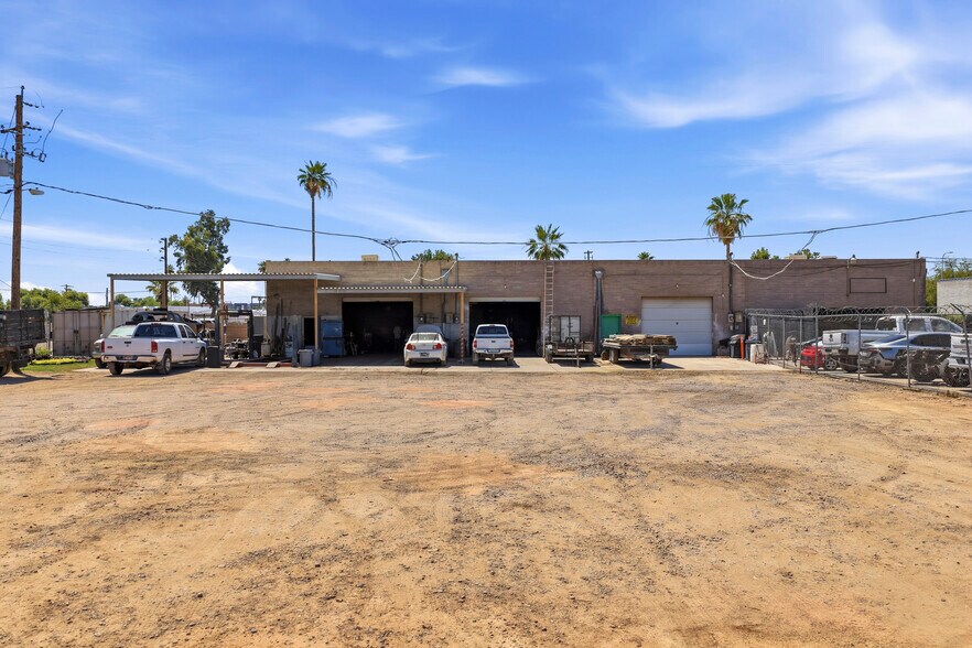More Photos Of 1874 E 3rd St, Tempe Warehouse For Lease