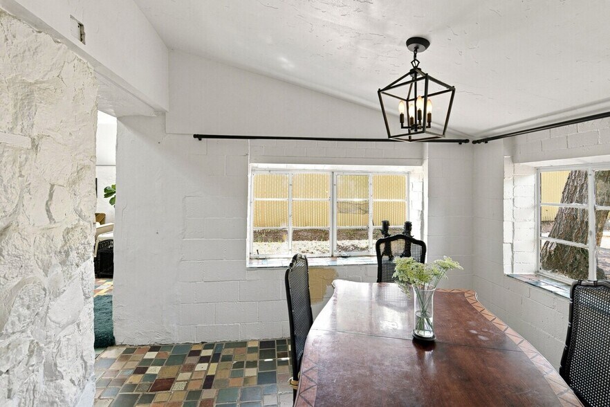 More Photos Of 10095 Monterey Rd, Gilroy Industrial For Sale