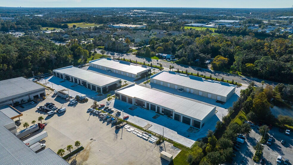 More Photos Of 375 Monroe Rd, Sanford Unknown For Lease