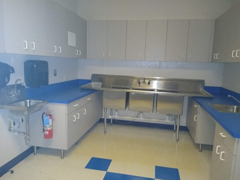 More Photos Of 7560 Sawmill Pky, Powell Daycare Center For Sale