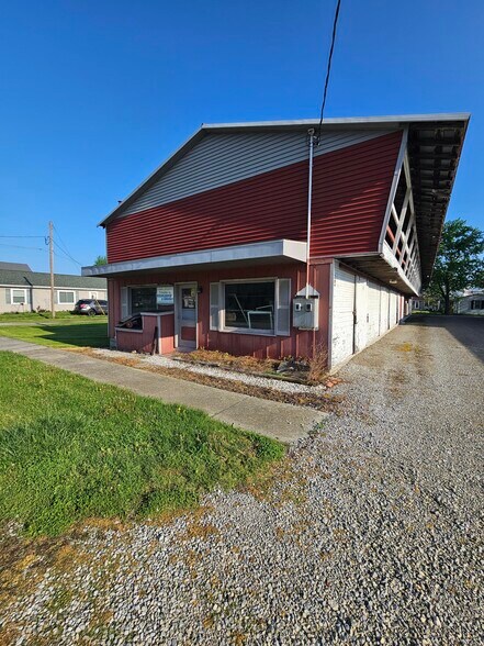 More Photos Of 201 S Gay St, Cridersville Warehouse For Lease