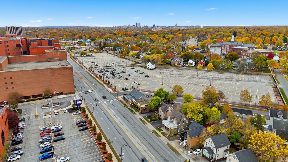 More Photos Of 211 W Ridge Rd, Rochester Storefront For Sale