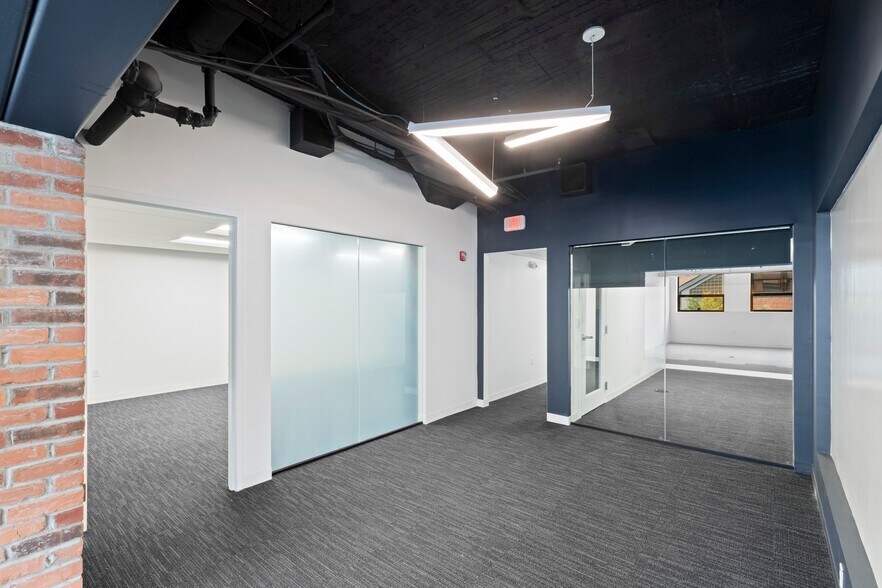 More Photos Of 56 Roland St, Charlestown Flex For Lease