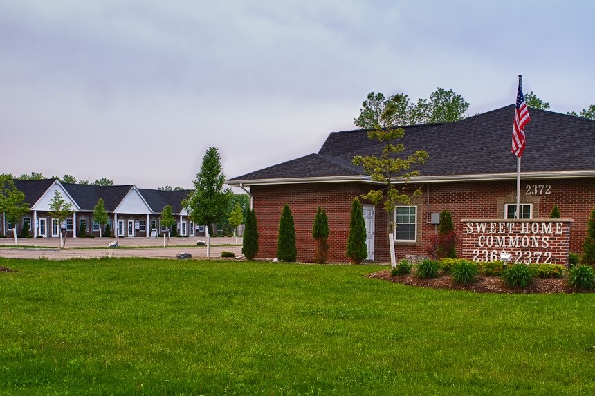 Primary Photo Of 2372 Sweet Home Rd, Amherst Office For Sale