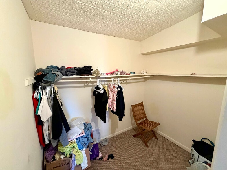 More Photos Of 1137 Light St, Baltimore Storefront Retail Residential For Sale