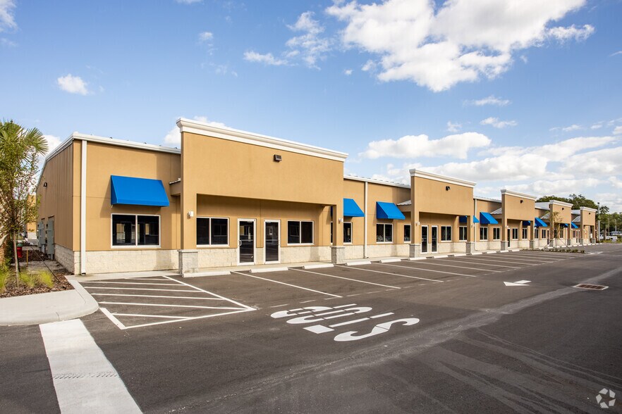 More Photos Of 500 Fentress Blvd, Daytona Beach Unknown For Lease