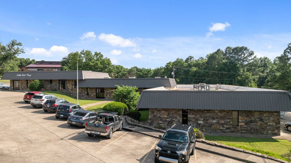 More Photos Of 2863 Old Missouri Rd, Fayetteville Office For Lease