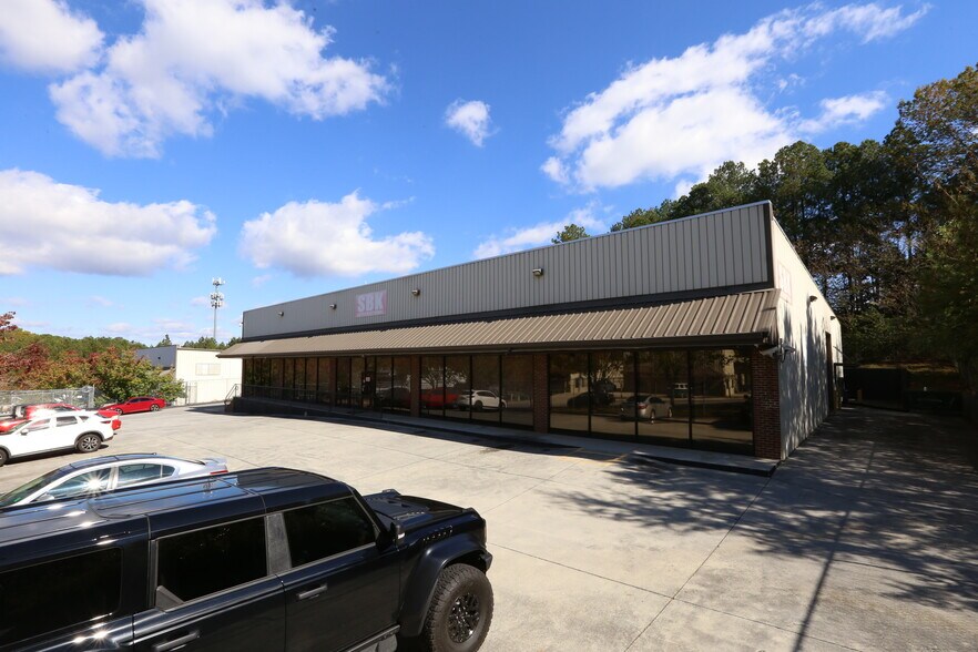 More Photos Of 3042 Matlock Dr NW, Kennesaw Warehouse For Sale