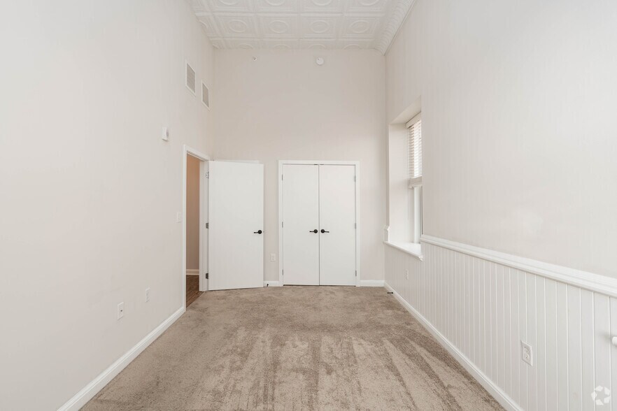 More Photos Of 1 S Wolfe St, Baltimore Apartments For Sale