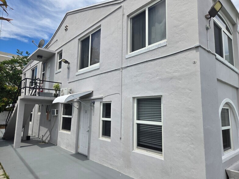 More Photos Of 120 SW 20th Ave, Miami Apartments For Sale