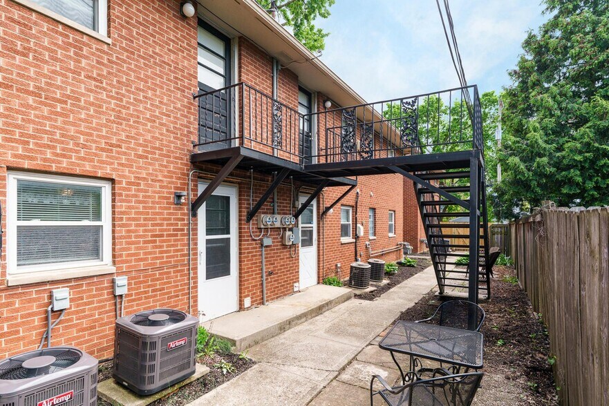 More Photos Of 295 Thurman Ave, Columbus Apartments For Sale
