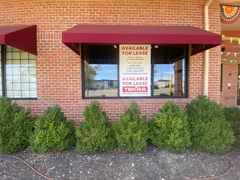 More Photos Of 1360 Lakeland Ave, Bohemia Storefront Retail Office For Lease