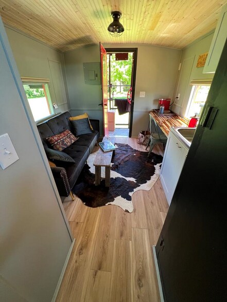 More Photos Of 45 Caboose Creek Ln, Andrews Specialty For Sale