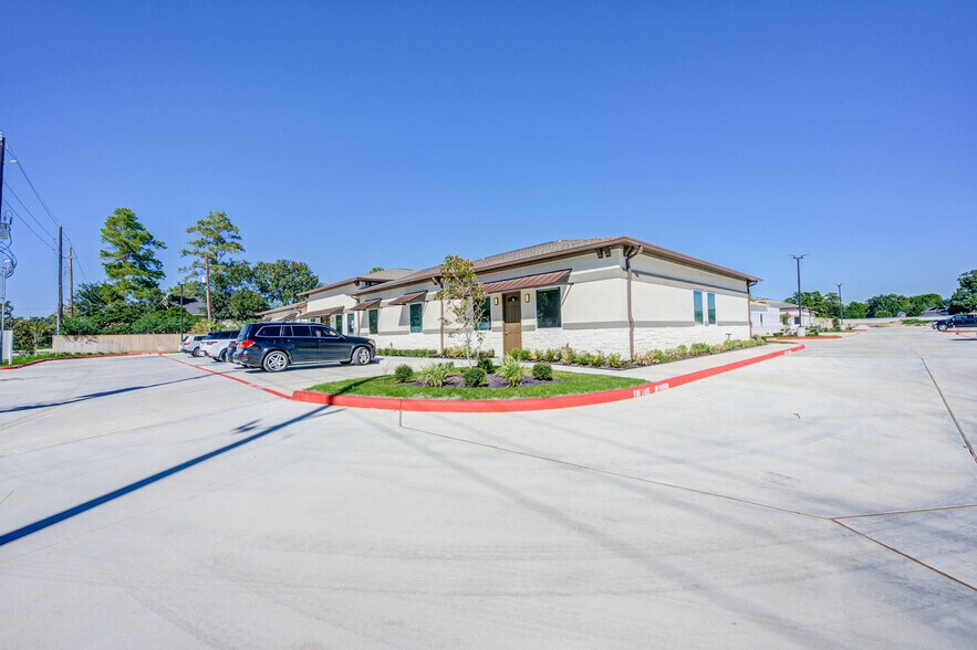 More Photos Of 17154 N Eldridge Pky, Tomball Medical For Lease