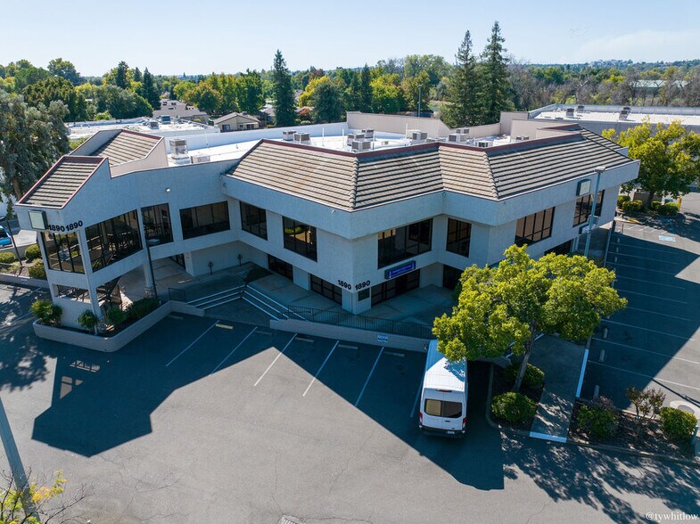 More Photos Of 1890 Park Marina Dr, Redding Office For Lease