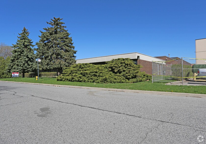 More Photos Of 14 Connell Ct, Toronto Manufacturing For Lease