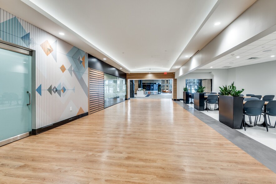 More Photos Of 600 E Las Colinas Blvd, Irving Office For Lease