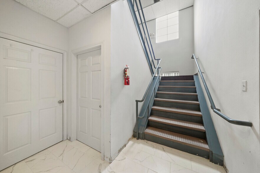 More Photos Of 0 Highway 105, Conroe Office Residential For Sale