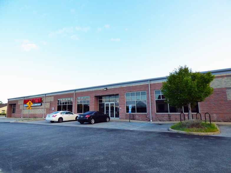 More Photos Of 553 Beckett Rd, Swedesboro Health Club For Lease