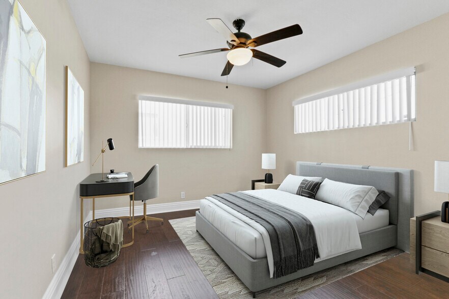 More Photos Of 473 E 55th St, Long Beach Apartments For Sale