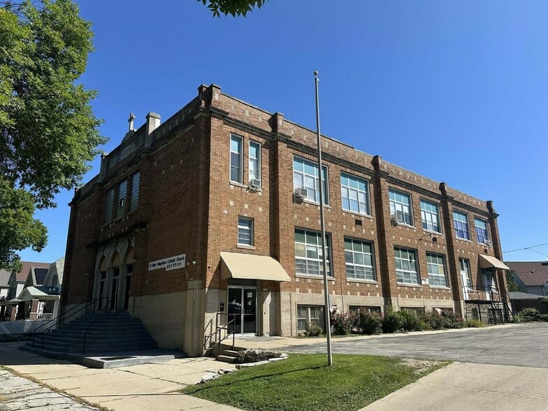 More Photos Of 2570 S 19th St, Milwaukee Religious Facility For Sale