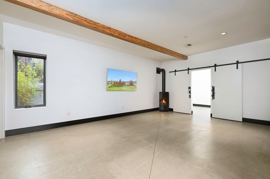 More Photos Of 13001 40th Ave S, Tukwila Specialty For Sale