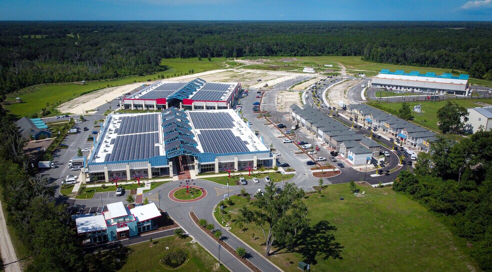More Photos Of 13900 Tech City Cir, Alachua Light Distribution For Lease
