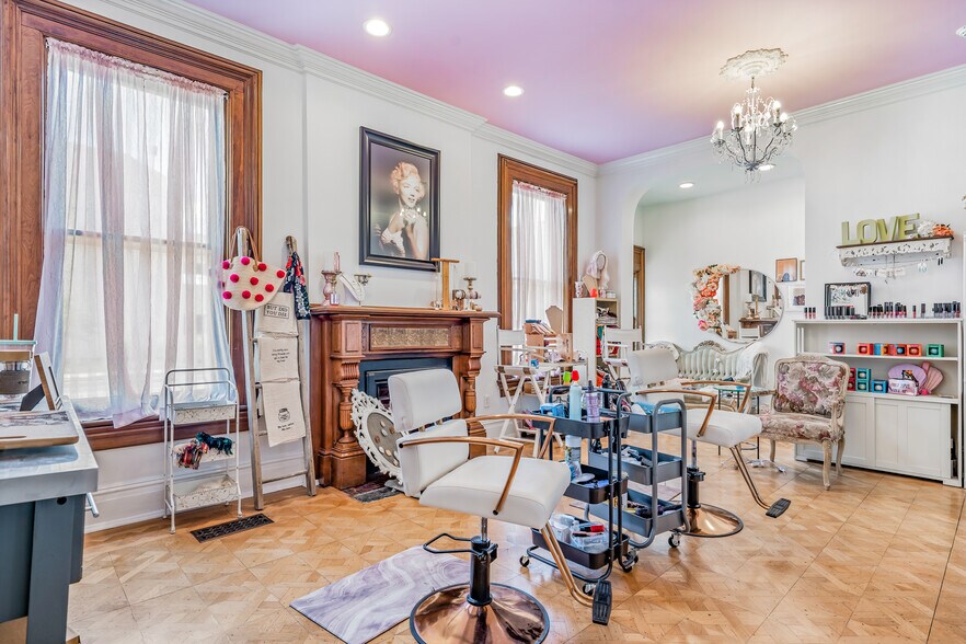 More Photos Of 624 W Wayne St, Fort Wayne Loft Creative Space For Sale