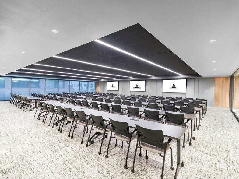More Photos Of 250 Massachusetts Ave NW, Washington Office For Lease