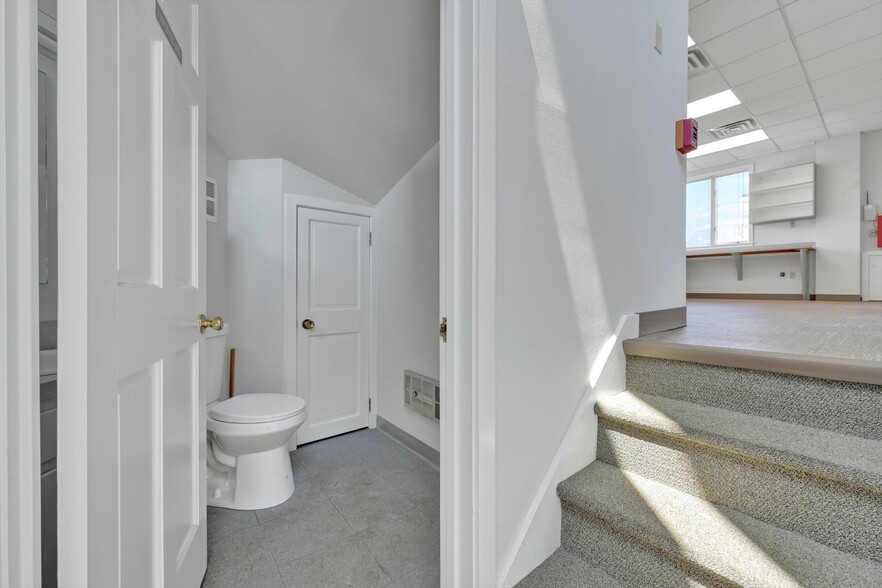 More Photos Of 377 E High St, Pottstown Bank For Sale