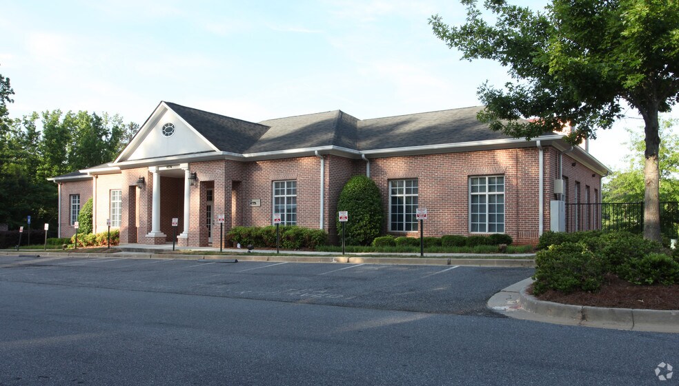 More Photos Of 4574 Lawrenceville Hwy NW, Lilburn Medical For Sale