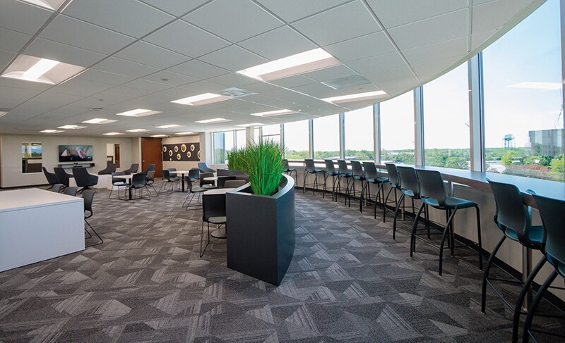 More Photos Of 2200 Cabot Dr, Lisle Office For Lease