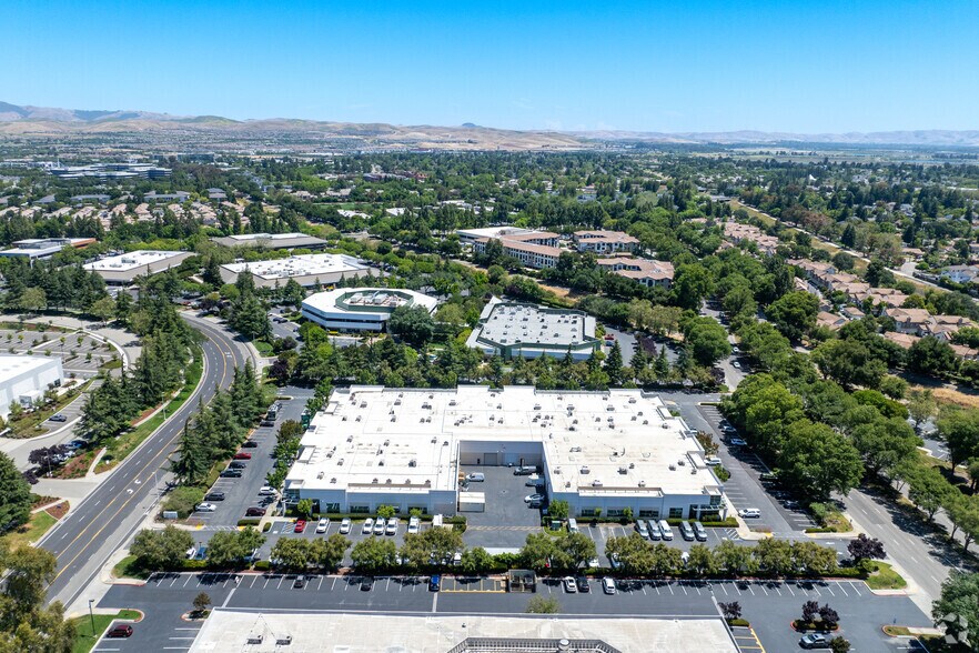 More Photos Of 5735 W Las Positas Blvd, Pleasanton Flex For Lease