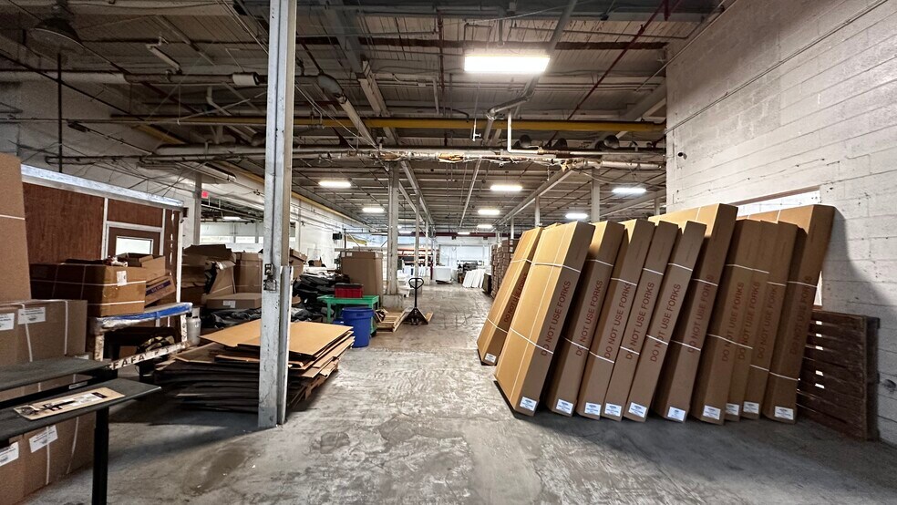 More Photos Of 1727-1801 Union Blvd, Allentown Warehouse For Lease