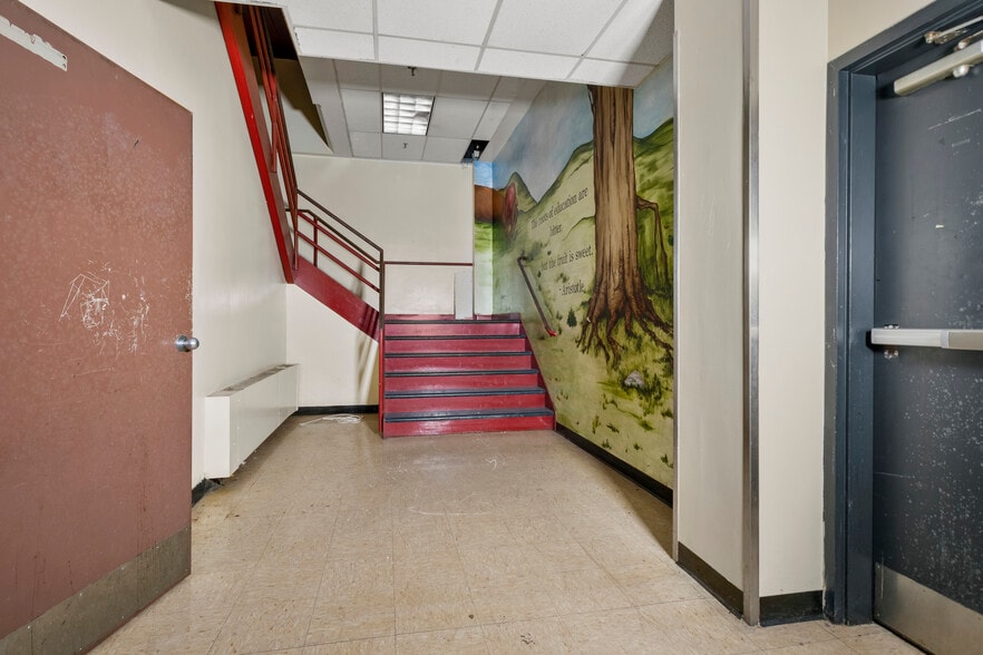 More Photos Of 273 Asylum St, Hartford Office For Sale