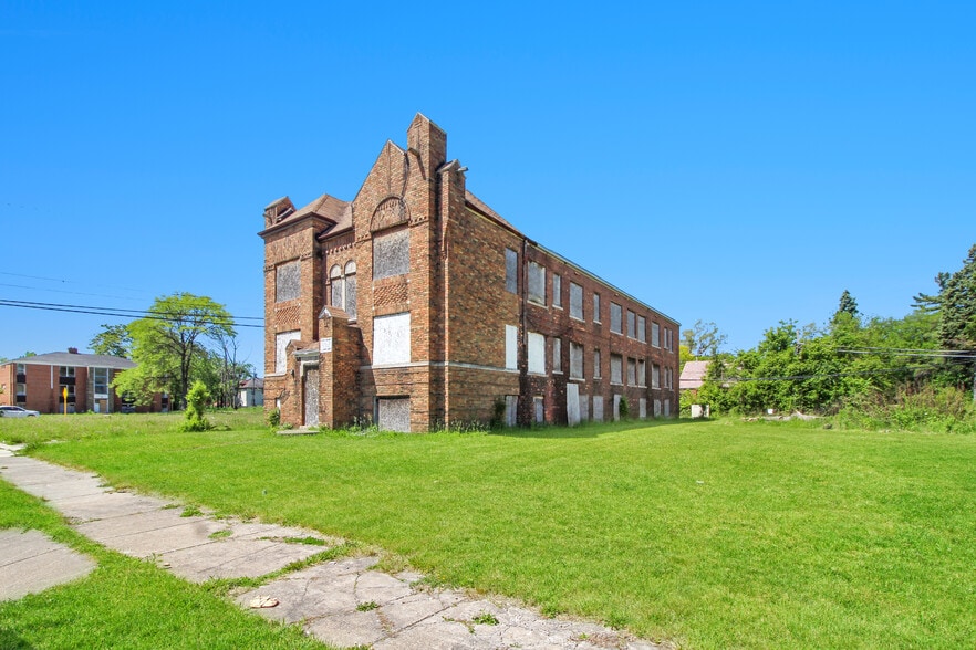 More Photos Of , Detroit Multifamily For Sale