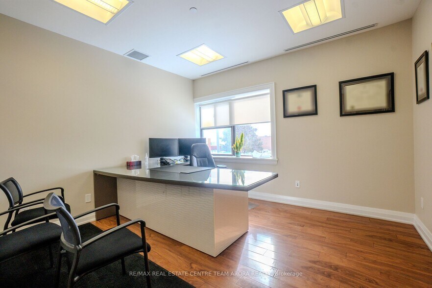 More Photos Of 1804 Alstep Dr, Mississauga Office For Lease