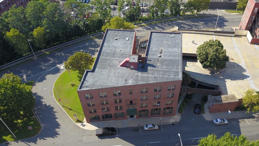 More Photos Of 20 Maple St, Springfield Office For Sale