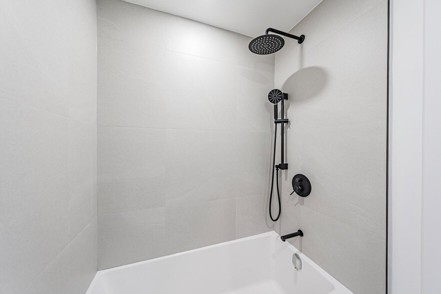 More Photos Of 14 Holmesdale Rd, Toronto Apartments For Sale