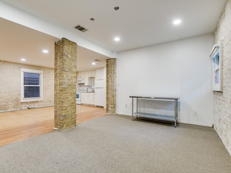 More Photos Of 702 San Antonio St, Austin Loft Creative Space For Lease