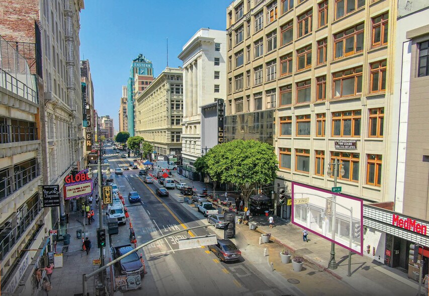 More Photos Of 737 S Broadway, Los Angeles Loft Creative Space For Sale