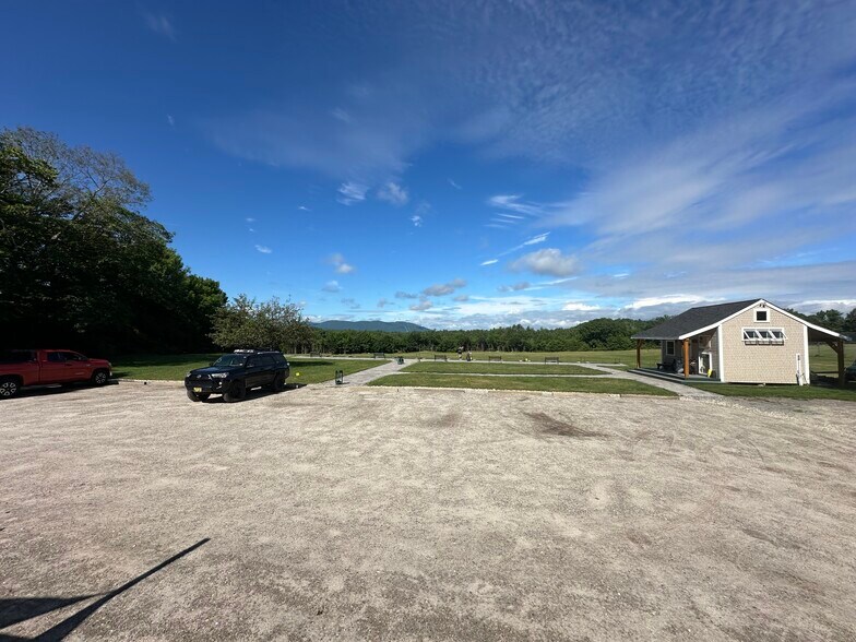 More Photos Of 146 Harrison Rd, Bridgton Freestanding For Lease