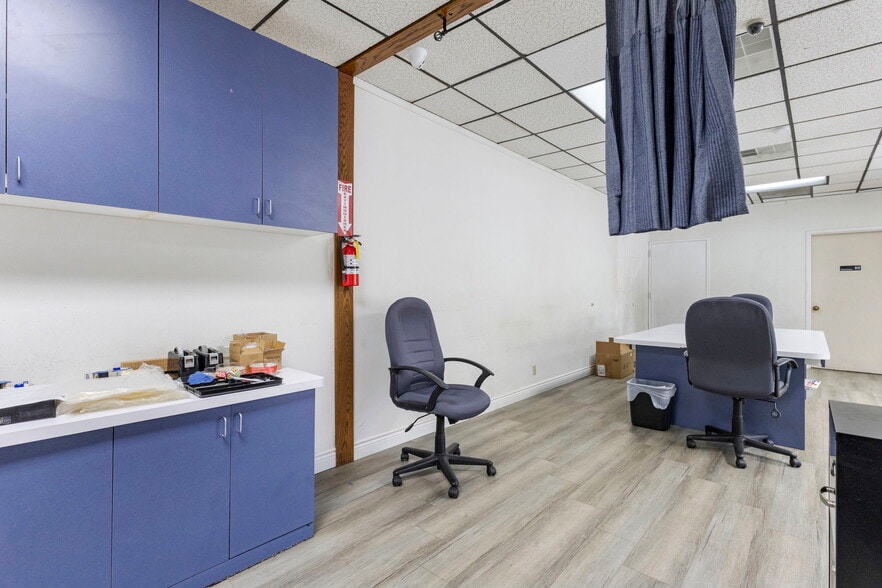 More Photos Of 706 N Diamond Bar Blvd, Diamond Bar Office For Sale