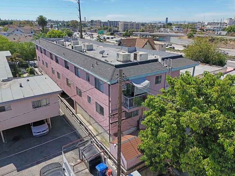 More Photos Of 2109 Manitou Ave, Los Angeles Apartments For Sale